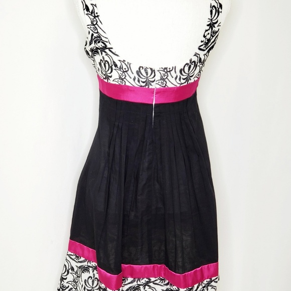 Kathryn Conover Scoop Neck Dress - Picture 2 of 6